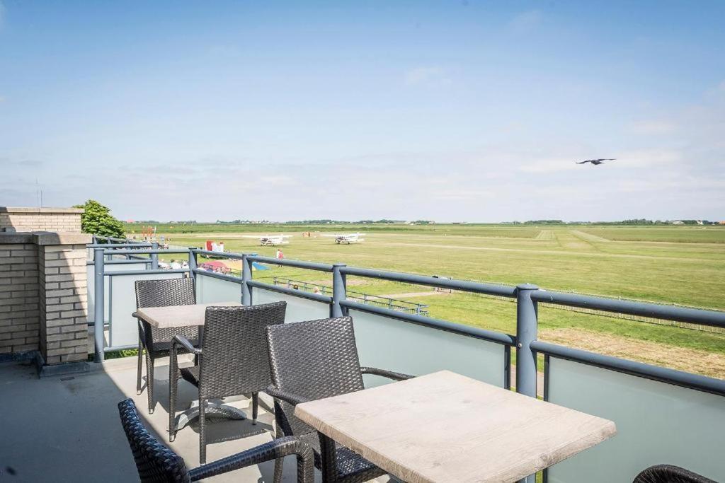 Apartment Royal With Terrace De Cocksdorp (Texel)